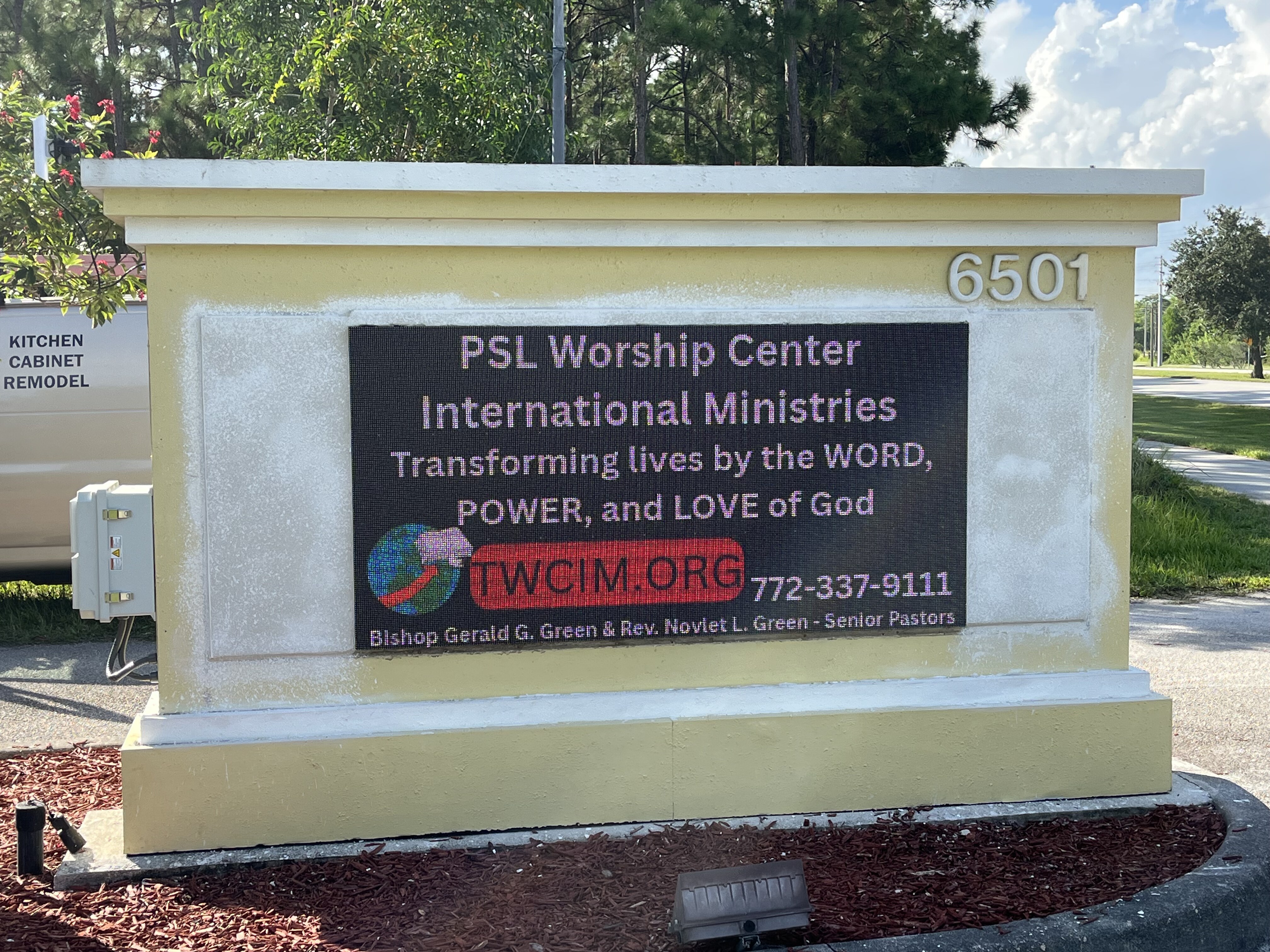 PSL Worship Center — Sanctuary LED Wall, Outdoor Monument Sign & LED Poster — view 3