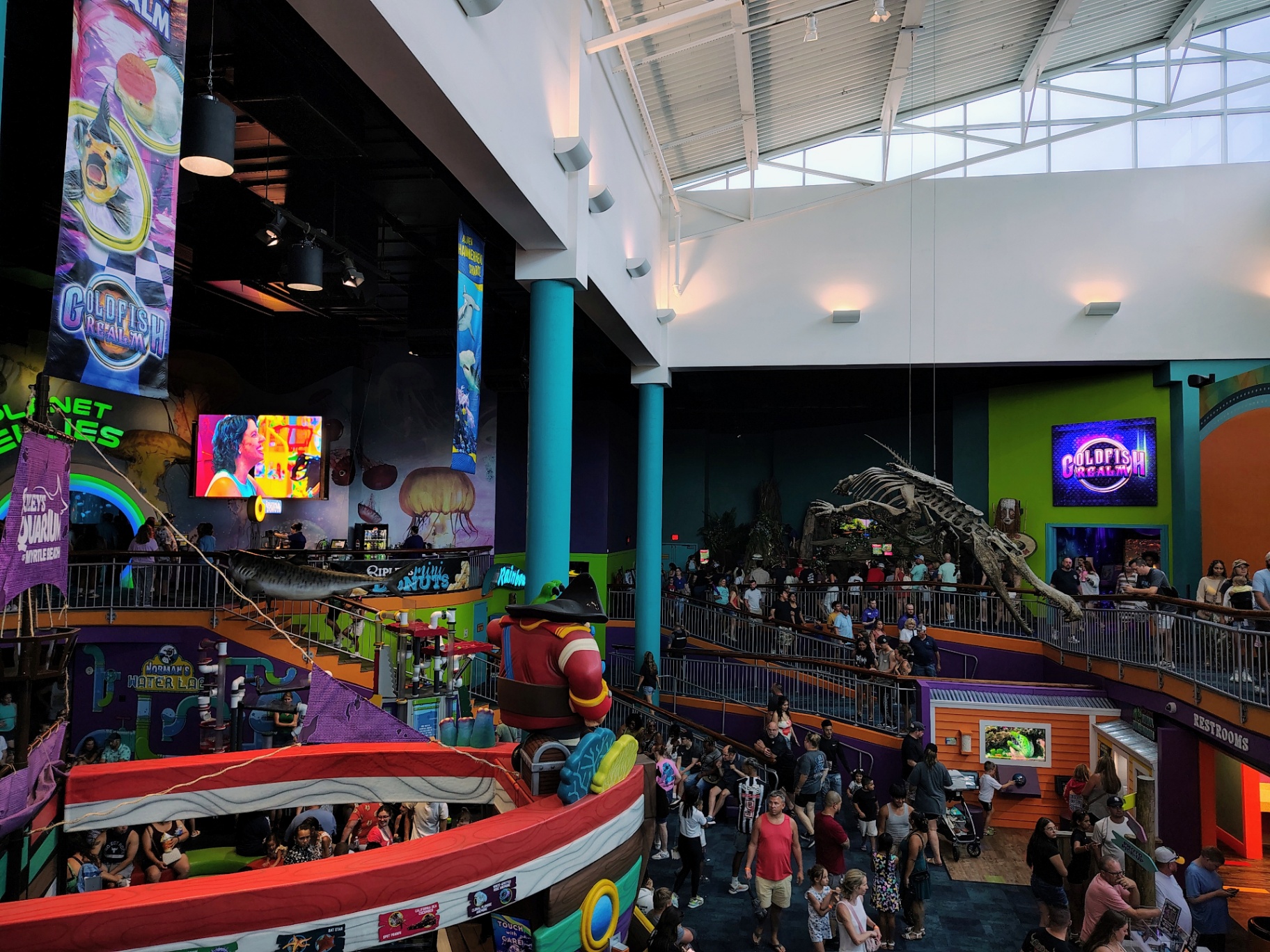 Ripley's Aquarium Myrtle Beach — P0.9 COB Ultra-Fine Pitch Displays